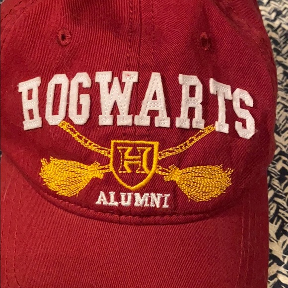 Hogwarts Alumni Hat HP - Picture 3 of 3